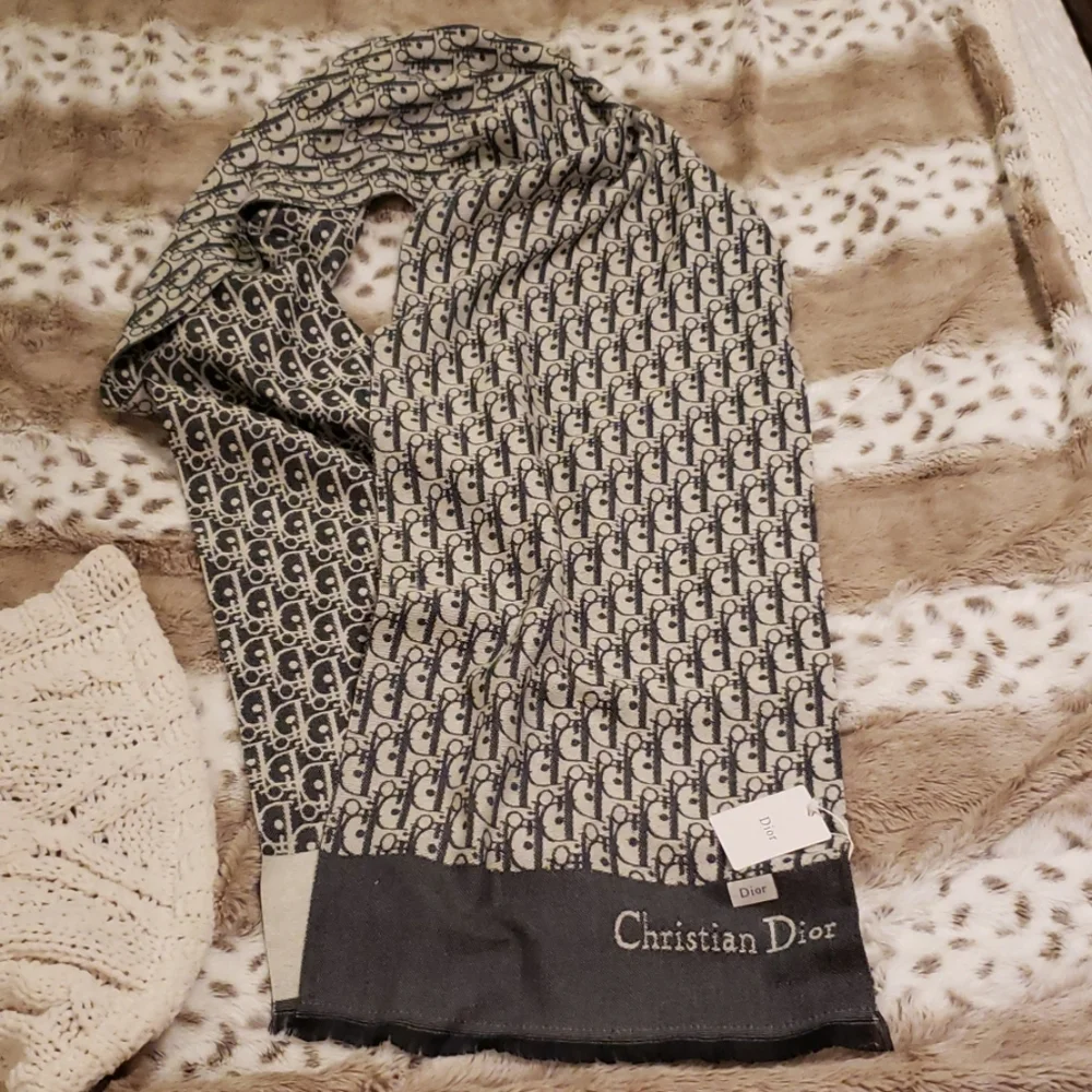 Dior Black and Beige Christian Dior Monogram Wrap Scarf